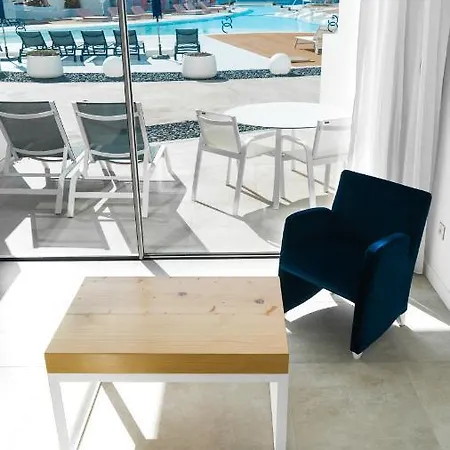 Calalanzarote - Adults Only פלאיה בלנקה